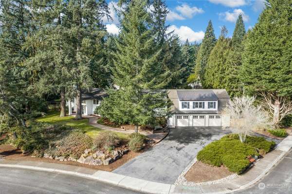 2915 130th PL NE, Bellevue, WA 98005