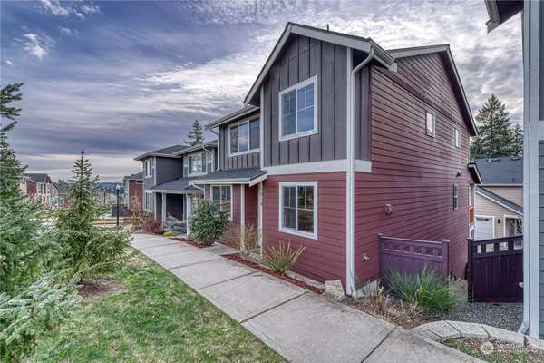 1014 Sedonia St, Bremerton, WA 98310