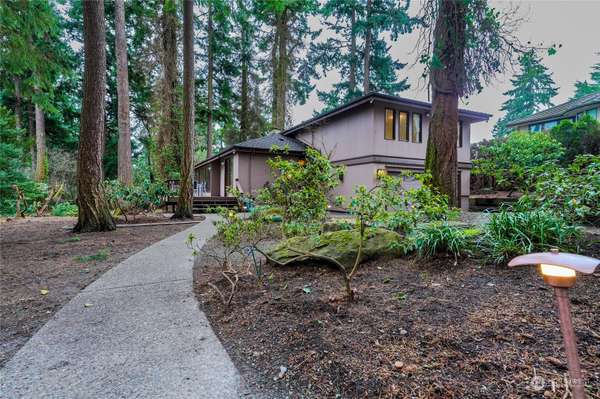 3410 74th AVE SE, Mercer Island, WA 98040