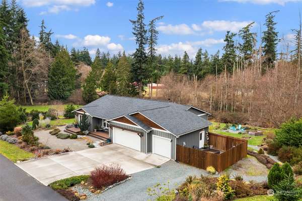 1515 King Salmon CT, Freeland, WA 98249