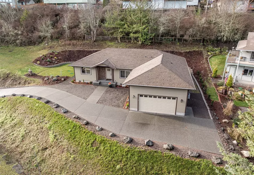 36 Crestline DR, Sequim, WA 98382