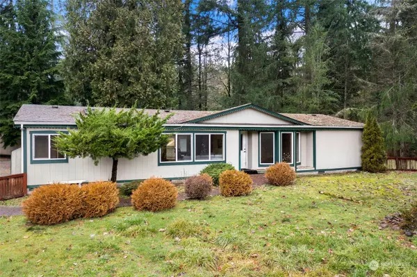 17537 237th PL NE, Woodinville, WA 98077
