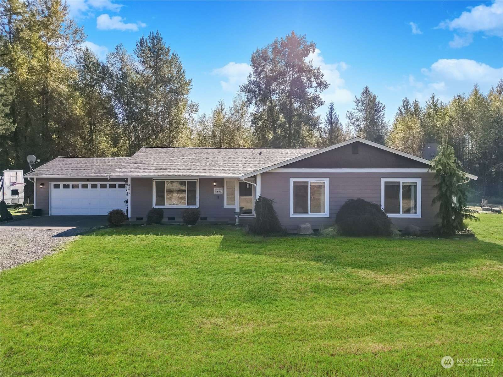 34015 32nd AVE E,  Eatonville,  WA 98238