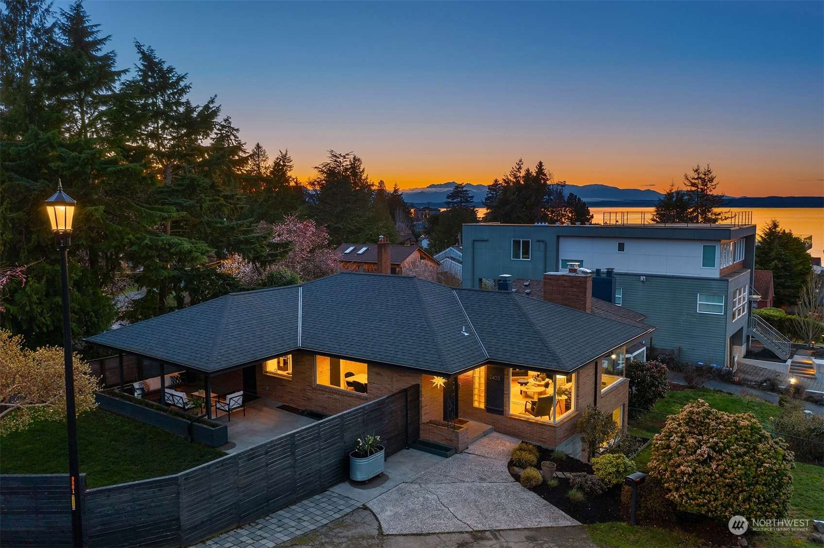 2403 NW Neptune PL, Seattle, WA 98117