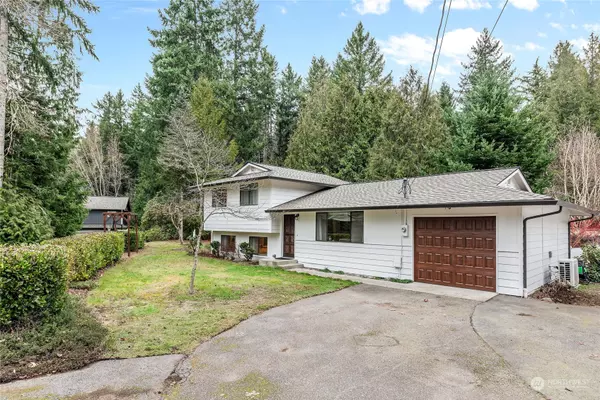 7707 35th ST NW, Gig Harbor, WA 98335