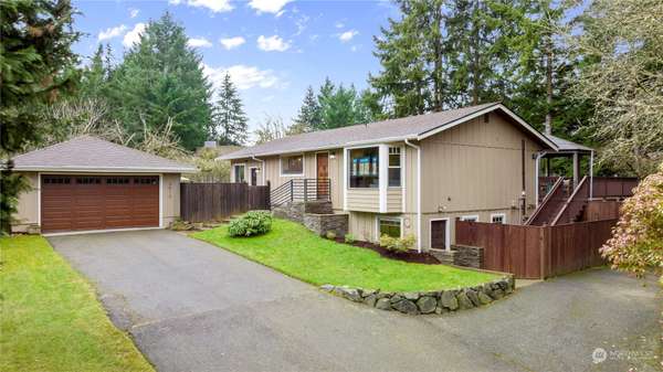 3012 Hunt ST, Gig Harbor, WA 98335