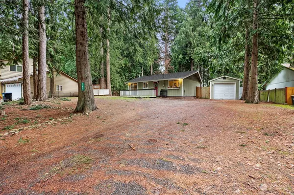 Yelm, WA 98597,21843 Crest LN SE