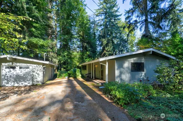4220 23rd AVE NE, Olympia, WA 98516