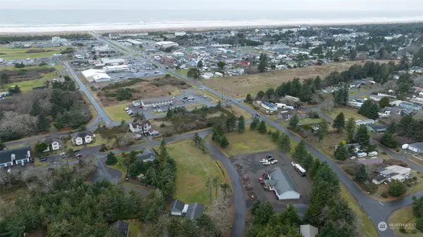 Ocean Shores, WA 98569,687 Weatherwax LOOP NE