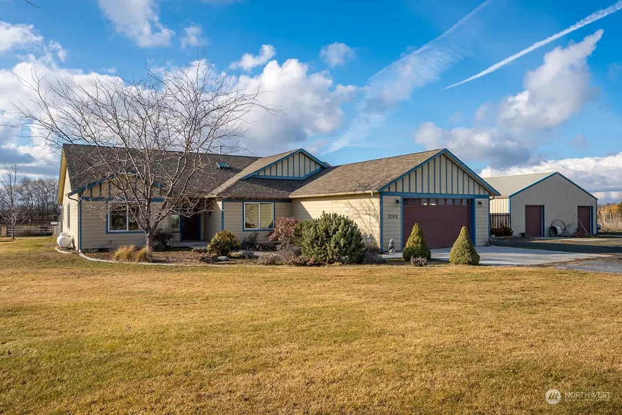 1702 Rd E NE, Moses Lake, WA 98837