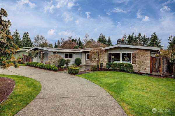 4131 94th AVE SE, Mercer Island, WA 98040