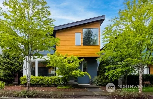 1477 14th Place NE, Issaquah, WA 98029