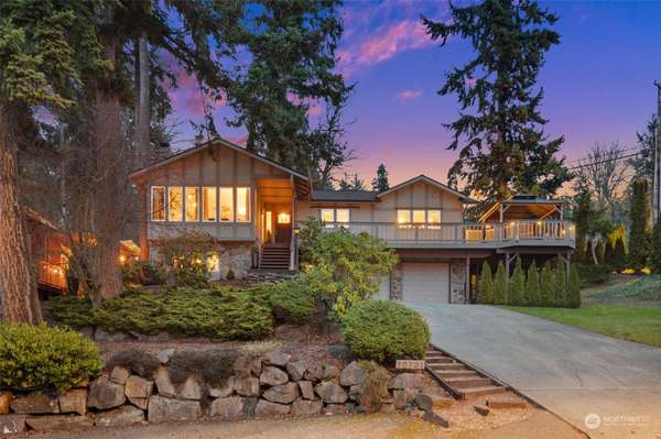 10701 62nd PL W, Mukilteo, WA 98275