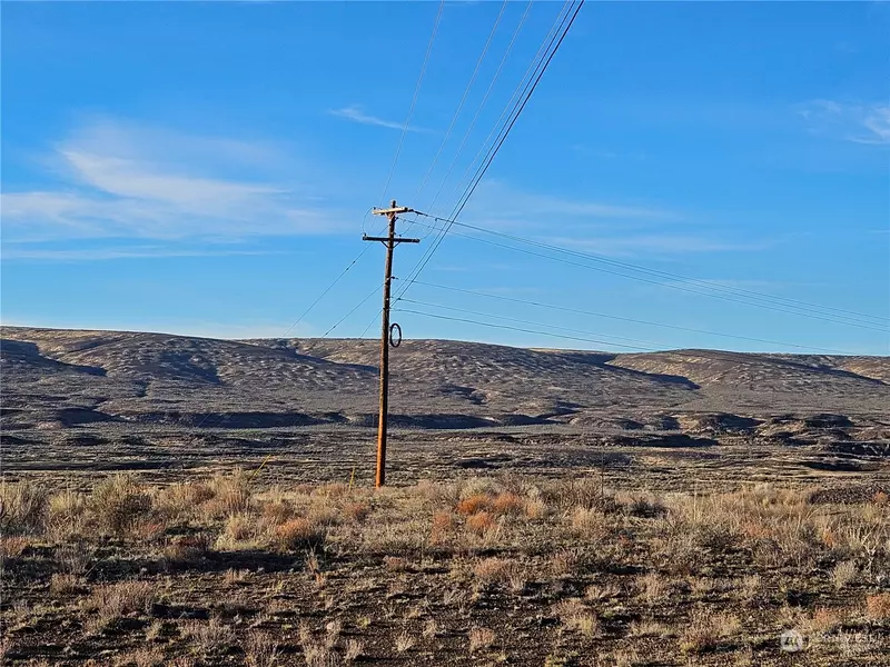 2 White Oaks DR, Ephrata, WA 98823