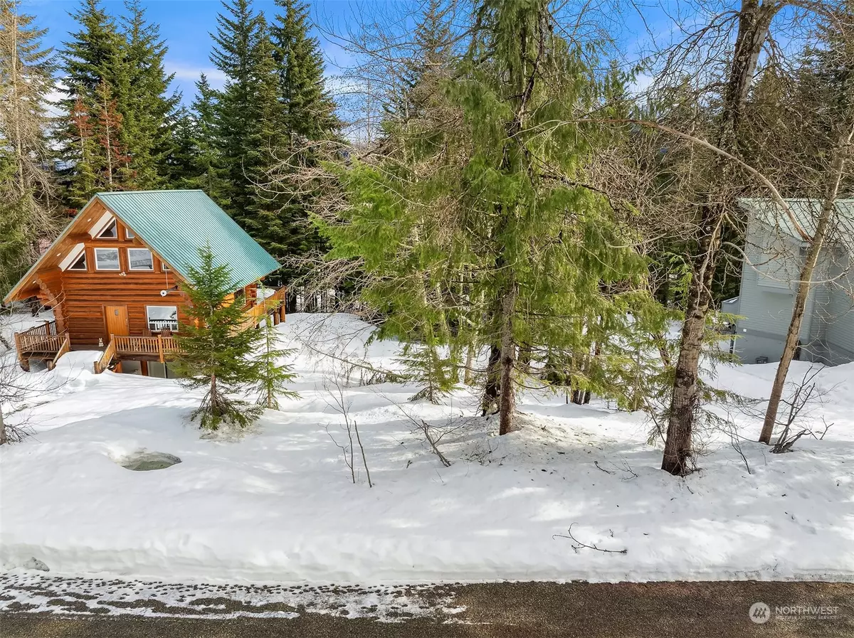 Snoqualmie Pass, WA 98068,22 Chamonix PL
