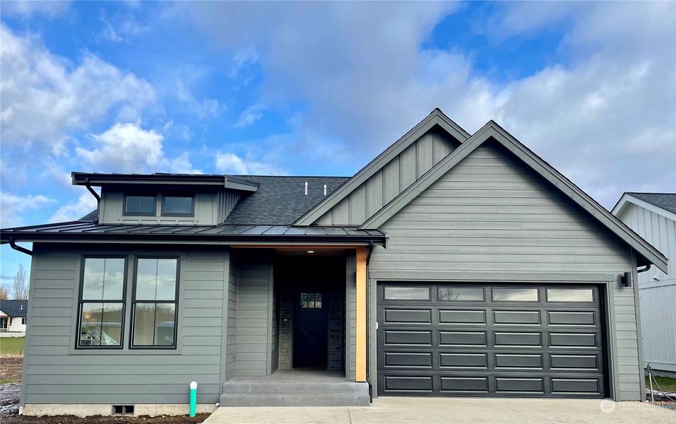 2075 Bowfin WAY, Lynden, WA 98230