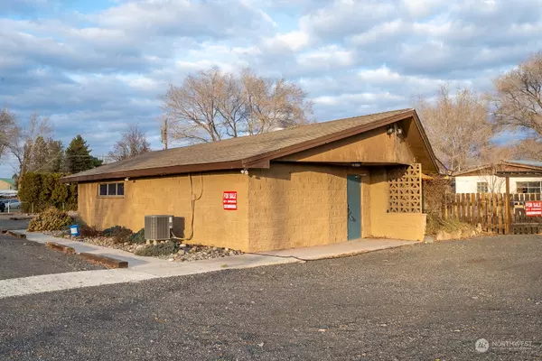 250 Road 19 NW, Soap Lake, WA 98851