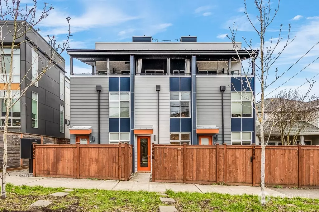 Seattle, WA 98116,3027 59th AVE SW #B