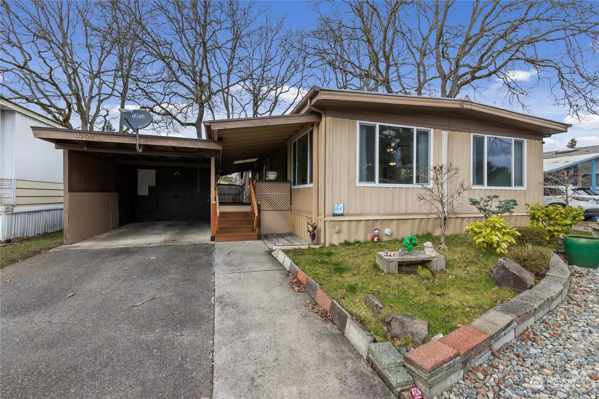 Lakewood, WA 98499,3209 85th ST S #47