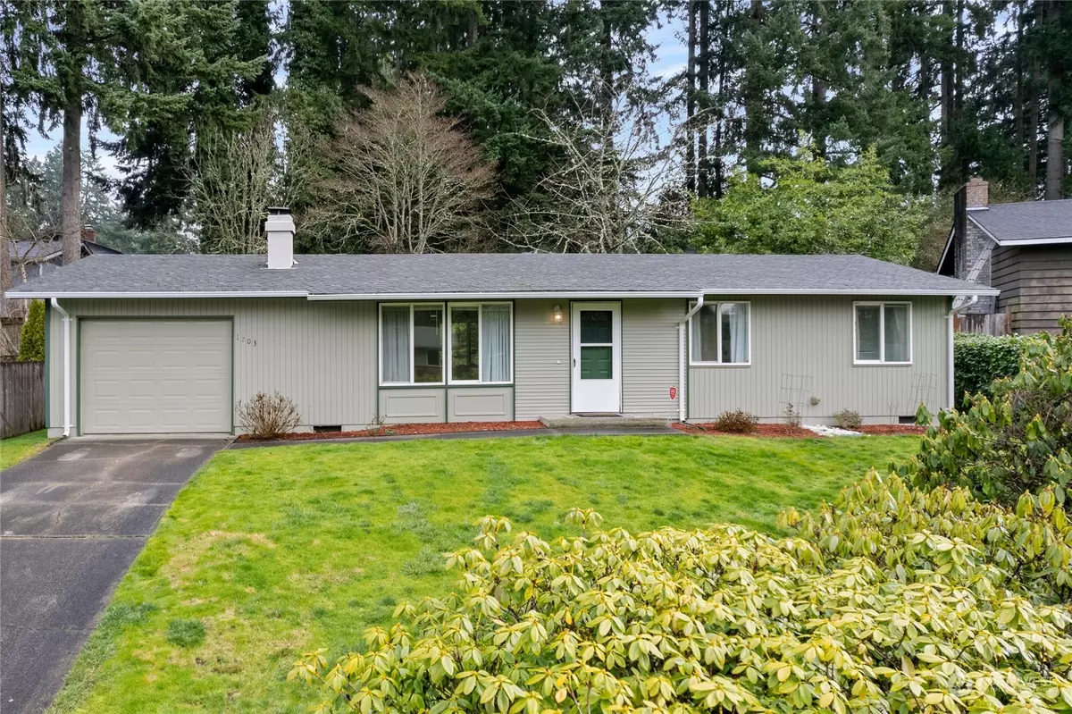 Steilacoom, WA 98388,1203 Eleanor CT