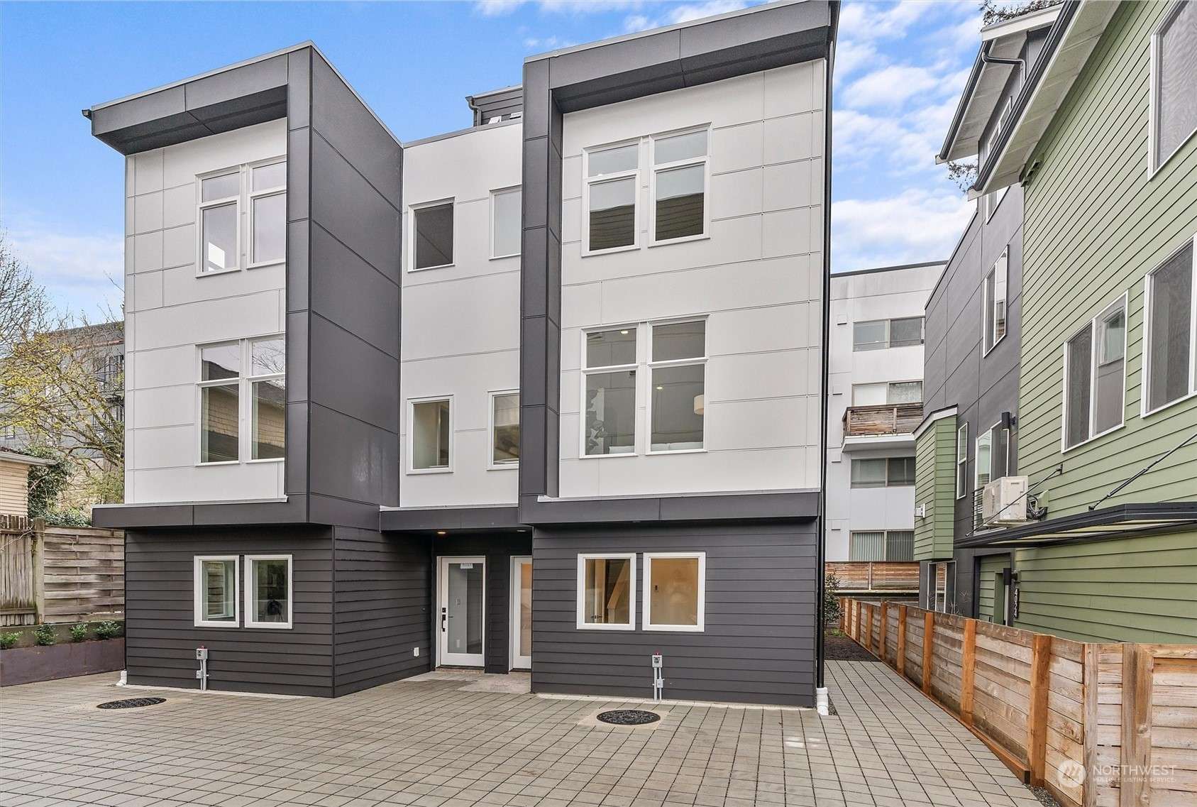 4026 Midvale AVE N, Seattle, WA 98103