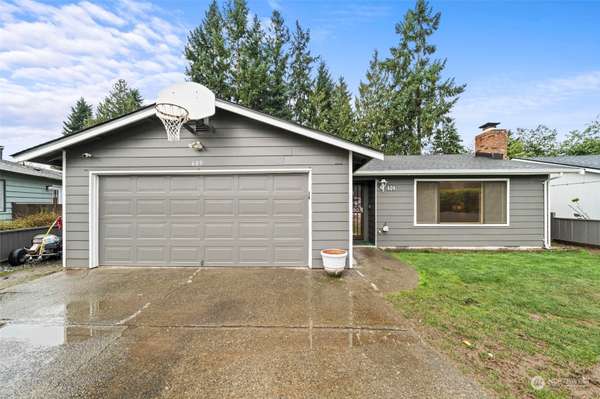 609 S 189th ST, Burien, WA 98148