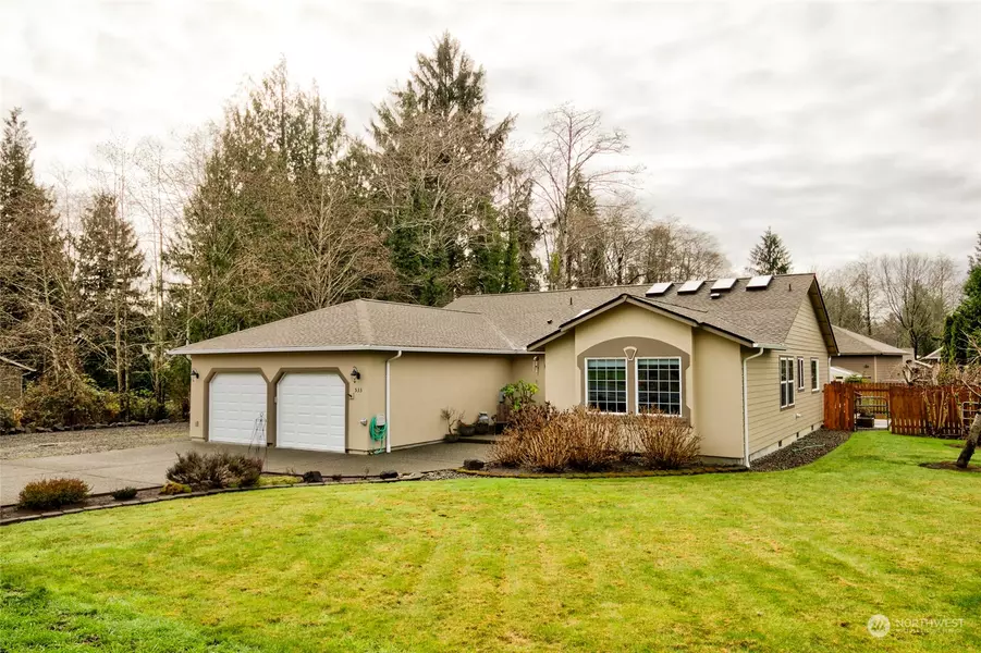 533 E McBryde AVE, Montesano, WA 98563