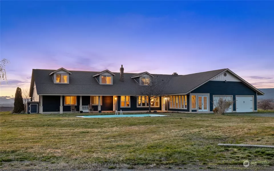 1103 Takhoma Farm LN, Ellensburg, WA 98926