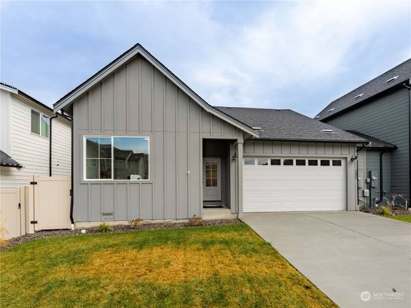 231 Sienna RD, Wenatchee, WA 98801