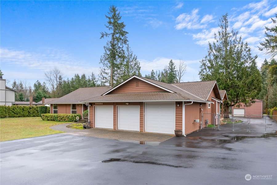 20801 SE 287th ST, Kent, WA 98042