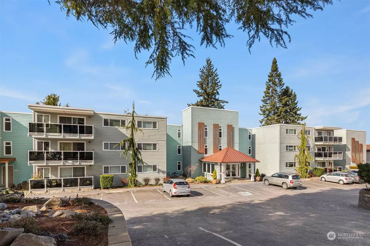 Edmonds, WA 98020,960 5th AVE S #306