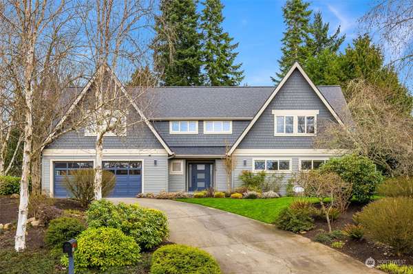 1178 Aaron AVE NE, Bainbridge Island, WA 98110