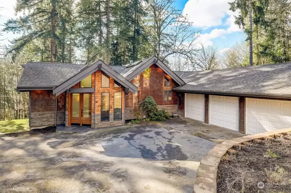 13656 NE Woodinville Redmond RD, Redmond, WA 98052