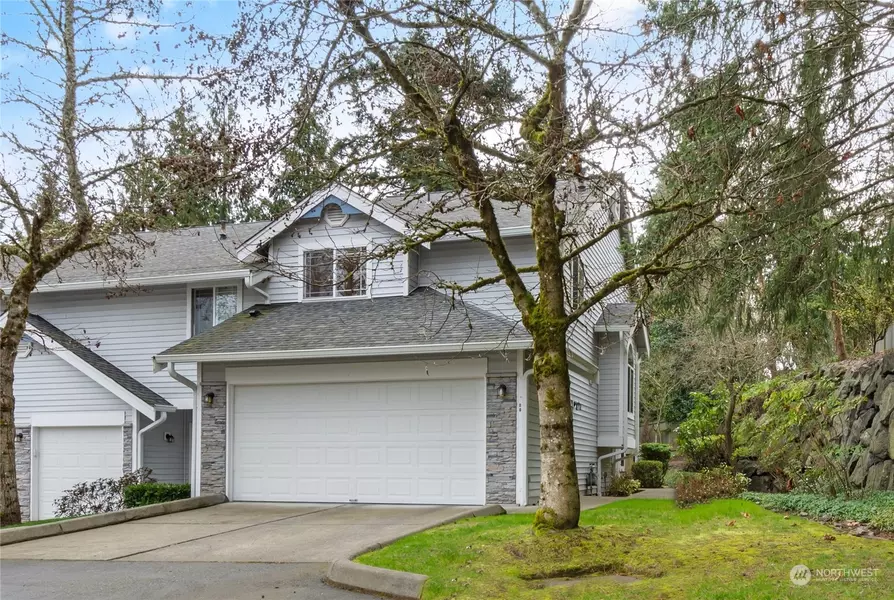 21508 50th AVE W #D6, Mountlake Terrace, WA 98043
