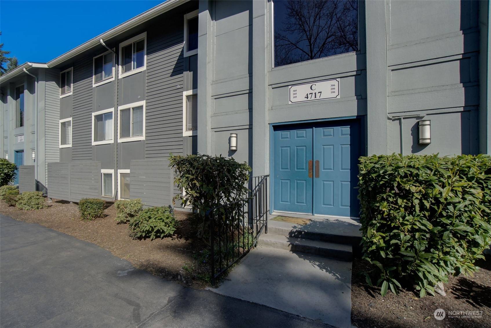 4717 W Lake Sammamish Pkwy SE #C306, Issaquah, WA 98027