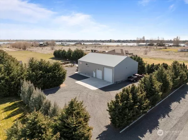 Moses Lake, WA 98837,6795 Road D.8 NE