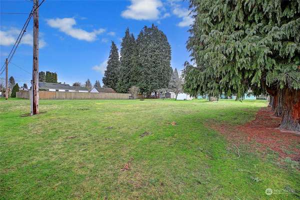 4832 X 73rd PL NE, Marysville, WA 98270