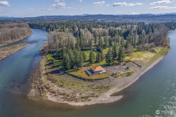 406 Green Water DR, Toledo, WA 98591