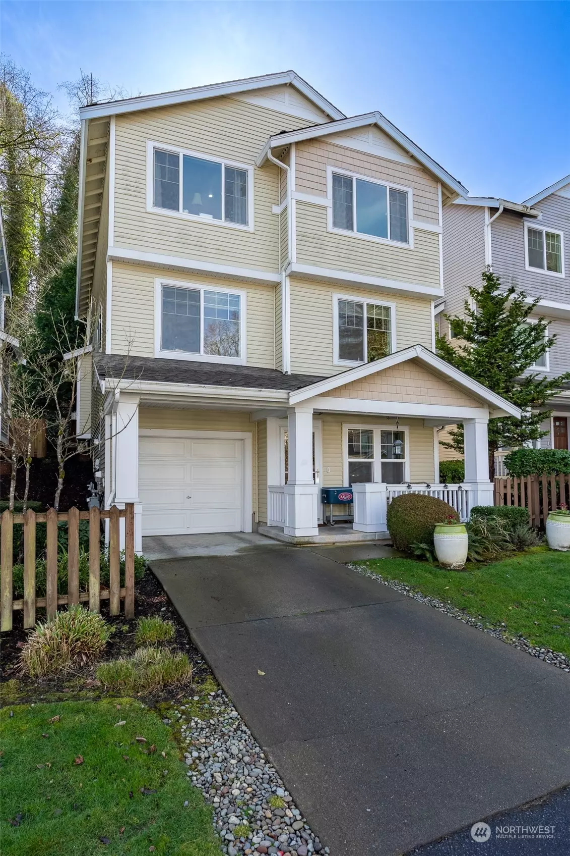 Seatac, WA 98198,21268 40th WAY S #34