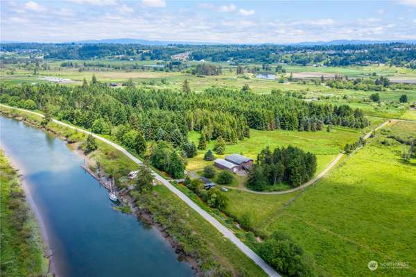 505 63rd AVE SE,  Everett,  WA 98201