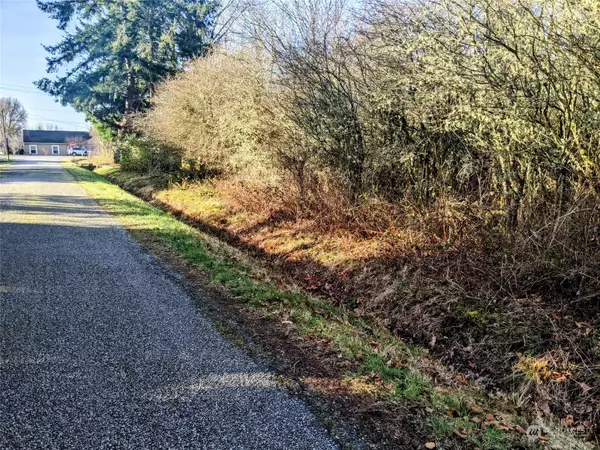1 Marsh RD, Point Roberts, WA 98281