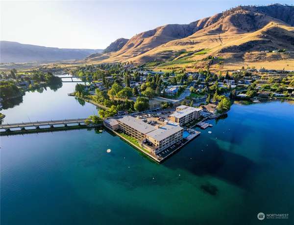 322 W Woodin AVE #613, Chelan, WA 98816