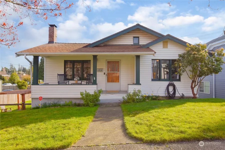 2914 16th ST, Everett, WA 98201