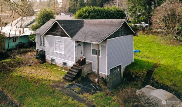 744 Seeley ST, Raymond, WA 98577