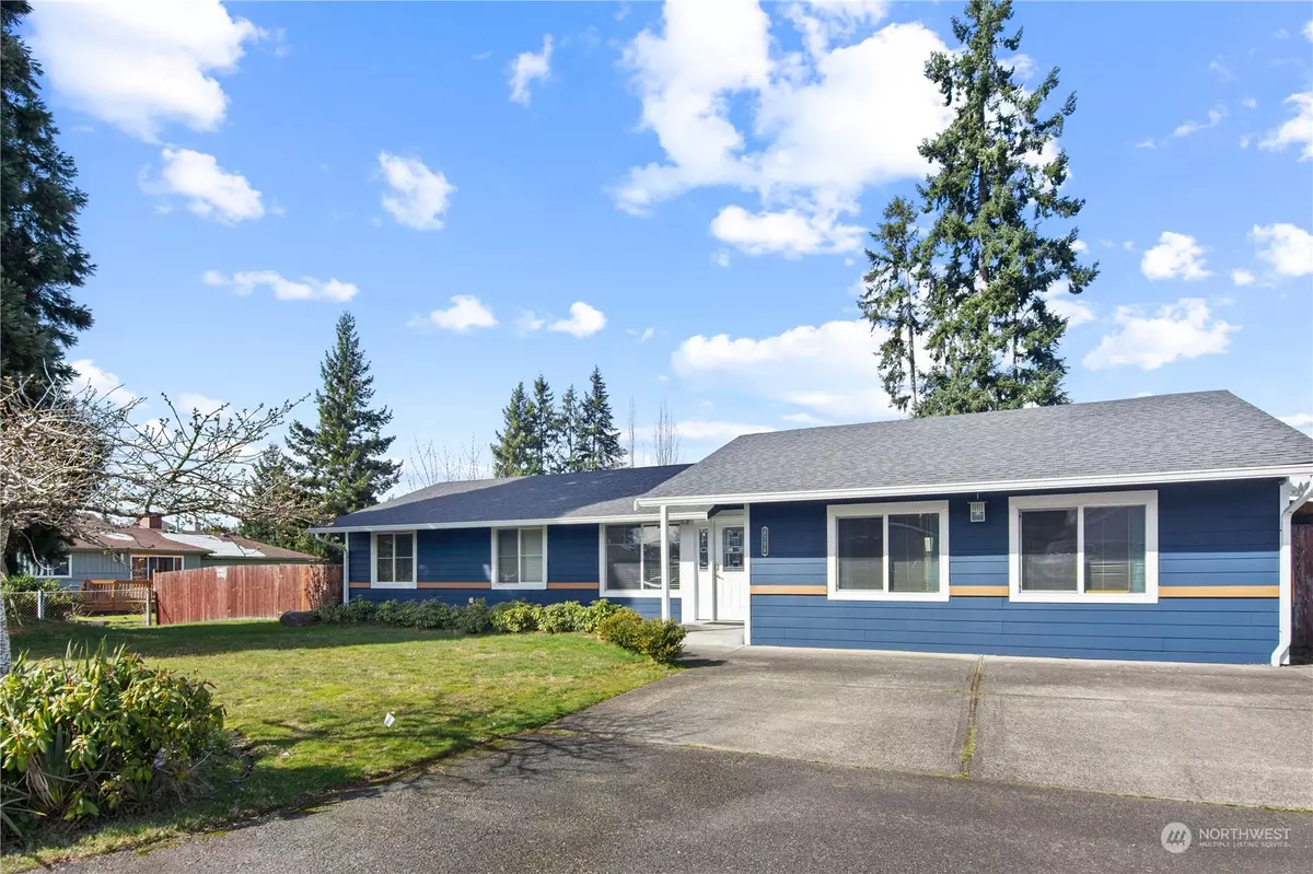 Renton, WA 98059,4706 NE 18th ST