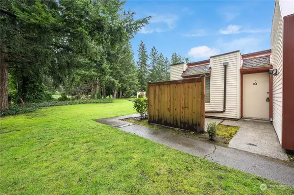 Renton, WA 98058,14600 SE 176th ST #K8
