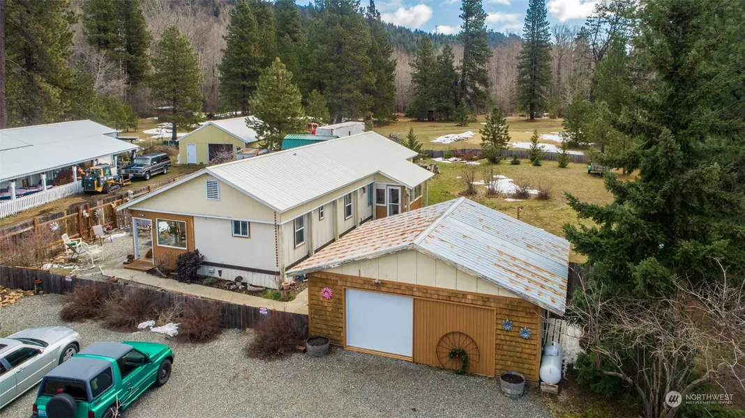 30 Prairie LN, Cle Elum, WA 98922