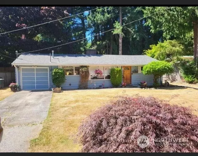 19922 81st PL W, Edmonds, WA 98026