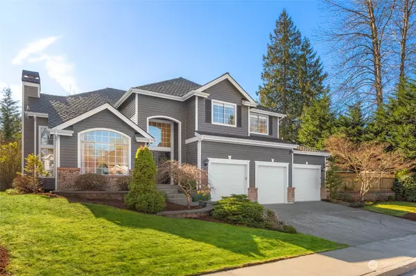 Bothell, WA 98011,9907 NE 155th