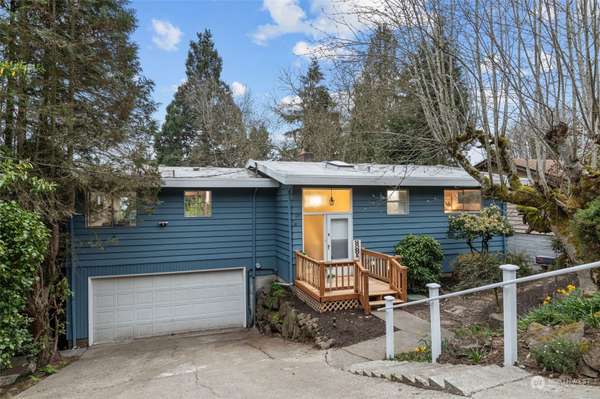 7271 S 129th ST, Seattle, WA 98178